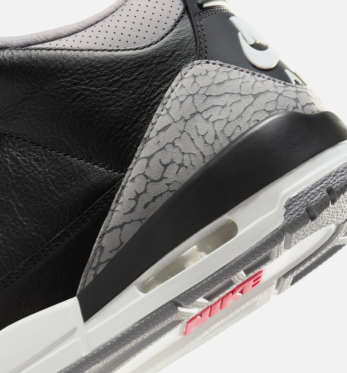 Air Jordan 3 Retro Mens Lifestyle Shoe - Black/Fire Red/Cement Grey/Summit White