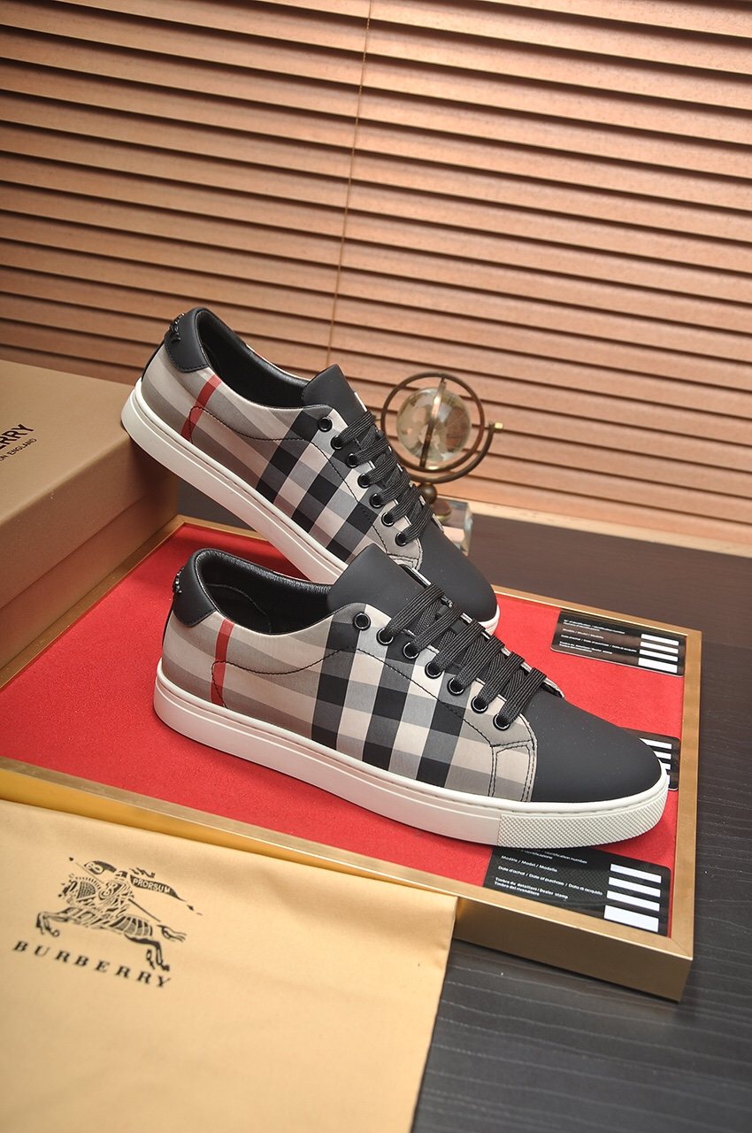 Burberry Gray Check Low-Top Sneakers