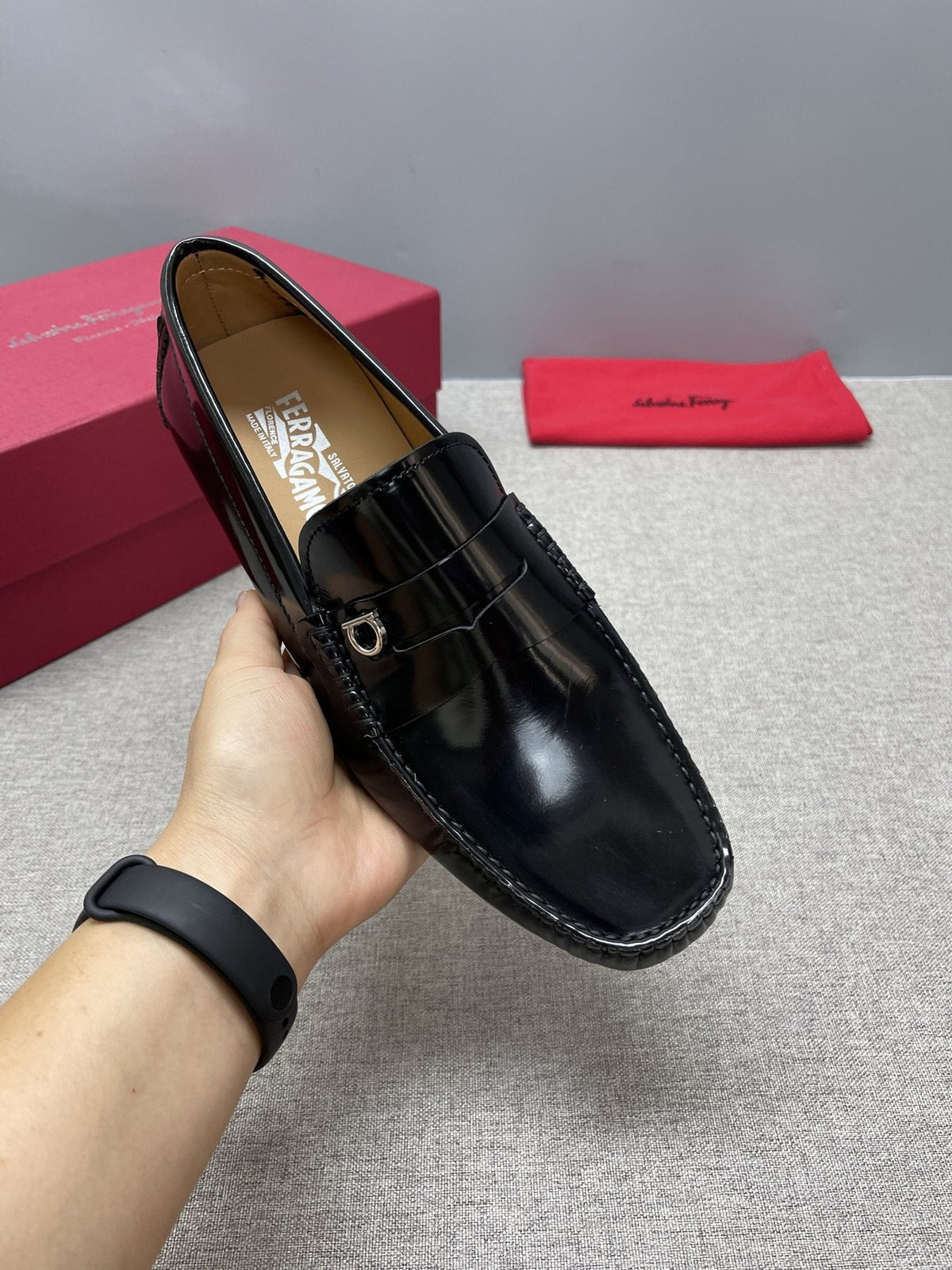 Ferragamo Men's Black Buckle Driving Loafers - Moc-Toe Stitching